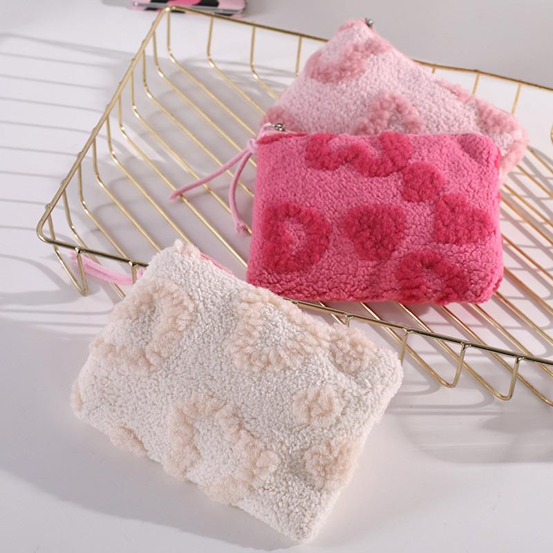 Plush Girl Heart Storage Makeup Bag Travel Organizer For Girls