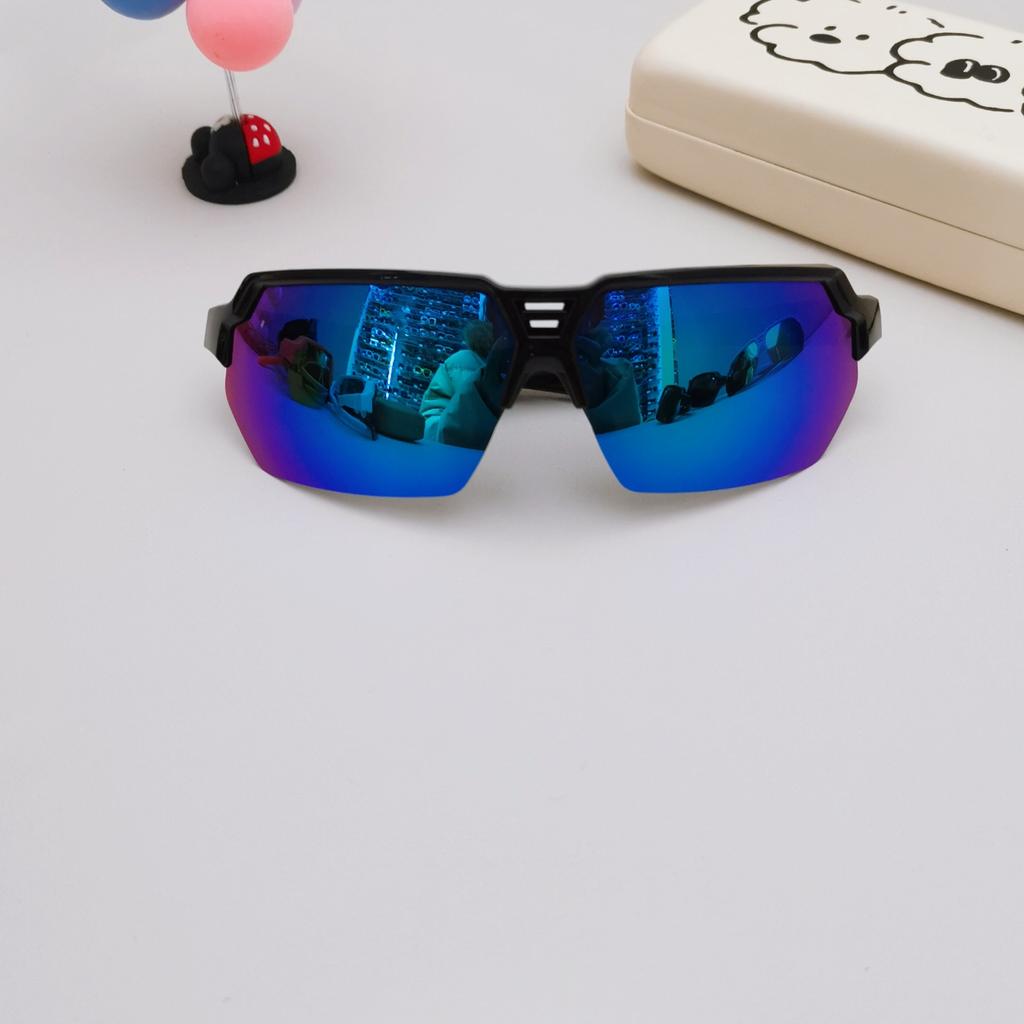Outdoor Sports Cycling Glasses Mountaineering Sunglasses Large Frame Personalized Eye Protection Sunglasses Boys And Girls Sunglasses