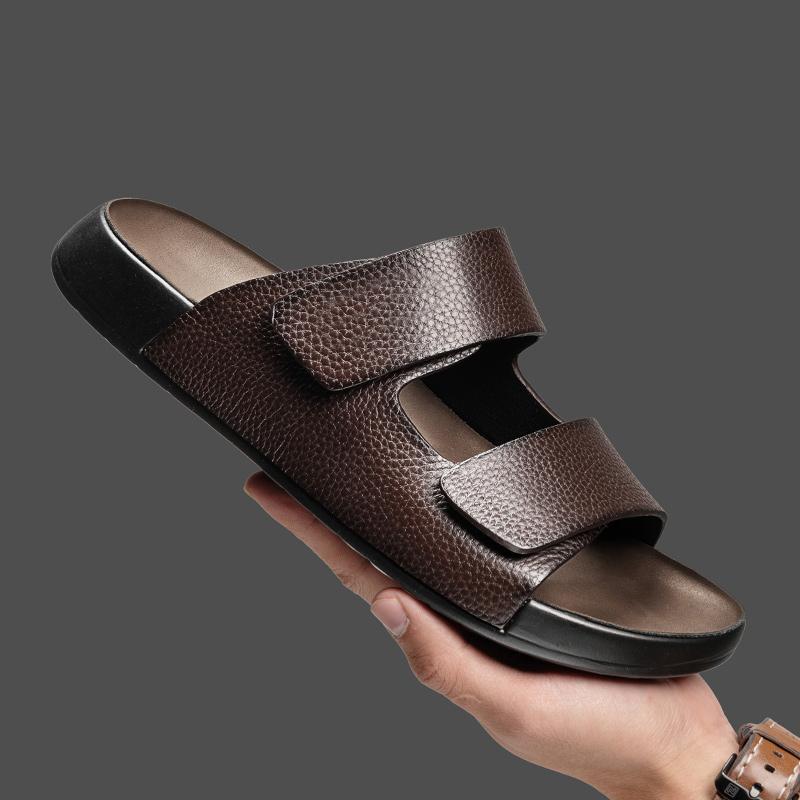 Fashion Beach Comfortable Flats Slides Casual Shoes Wading Aqua Shoes Metal Buckle Summer Men Slippers Indoor Outdoor Half Drag Sandals