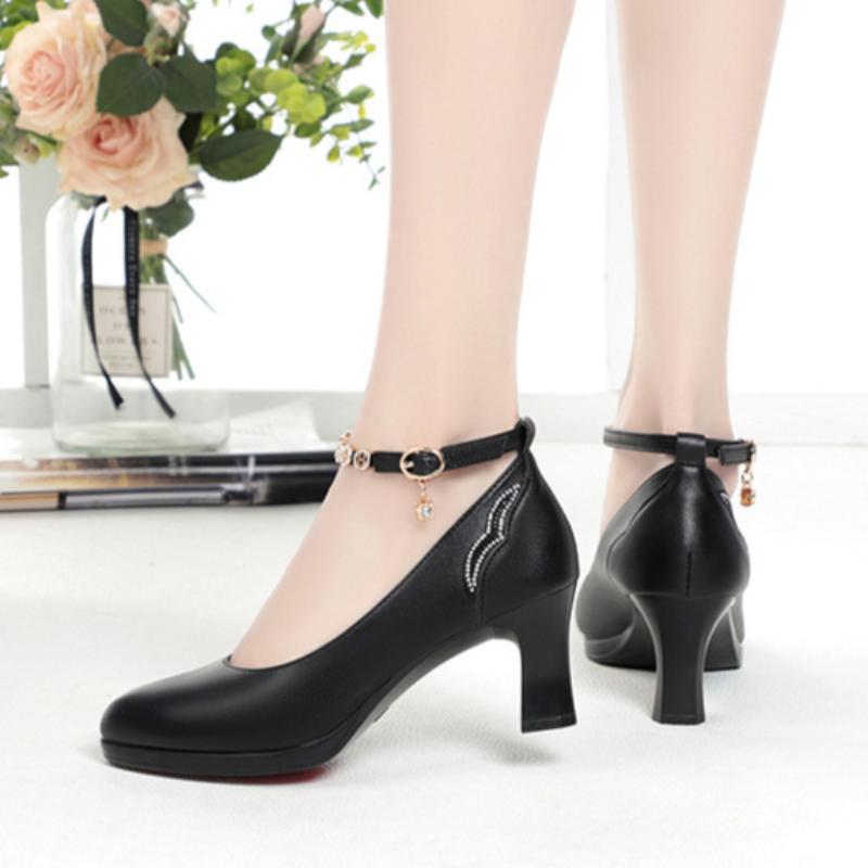 One-piece Buckle Shallow Mouth High Heels Pointed Waterproof Platform Model Catwalk Shoes No Tired Leather Shoes