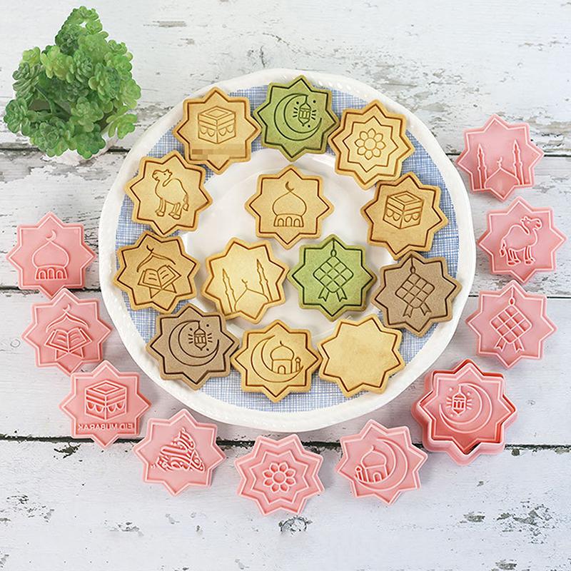 8/10pc Cartoon Capybara Shaped Cookie Cutter Animal Fondant Biscuit Mold Cake Decoration Tools Baking Accessories Kitchen Gadget