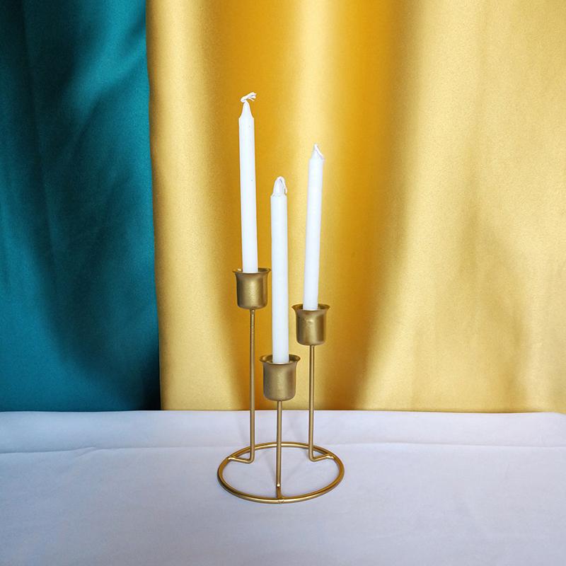 Minimalist Vintage Elegant Style Iron Candle Holders Candlestick Fashion Wedding Table Candle Stand Exquisite Candlestick Table