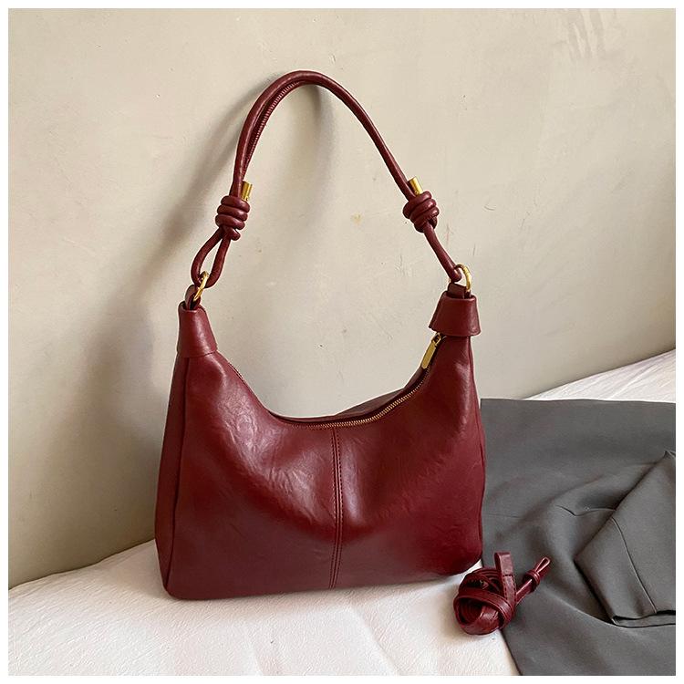 

Autumn new women s bags large-capacity women s shoulder bags fashionable high-value messenger bags textured tote bags