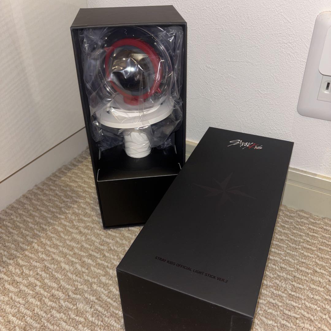 

[USED] Stray Kids penlight/