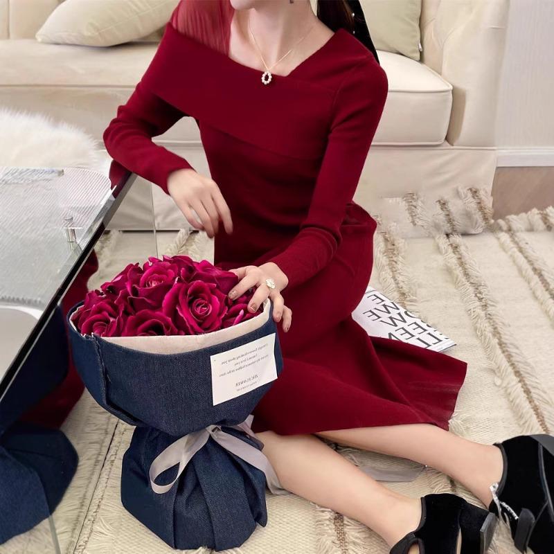 Autumn and winter high-end small man toasting clothes bride wedding return clothes casual clothes knitted red engagement dress women