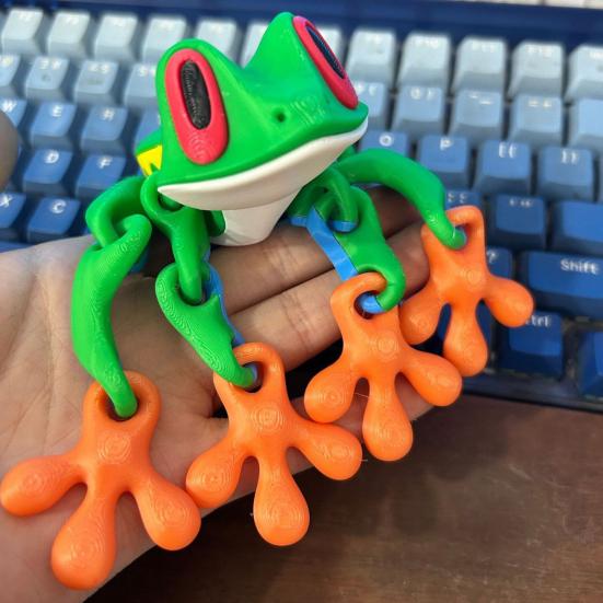 3D Printed Magnetic Frog Toy Movable Joints Frog Fridge Magnet Articulated Poseable Frog Model