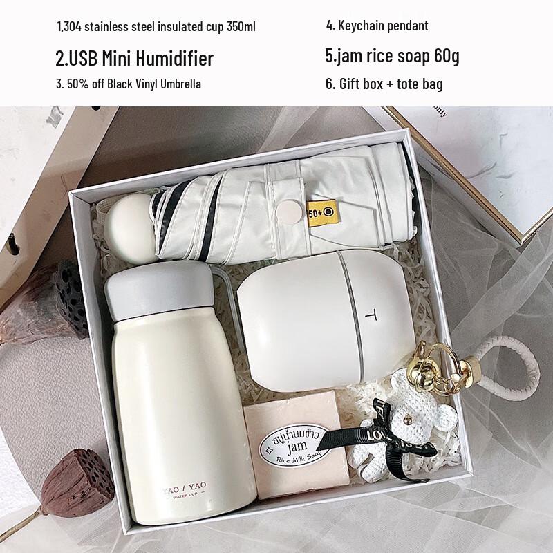 A1 Everyday Essentials Gift Set Set 11