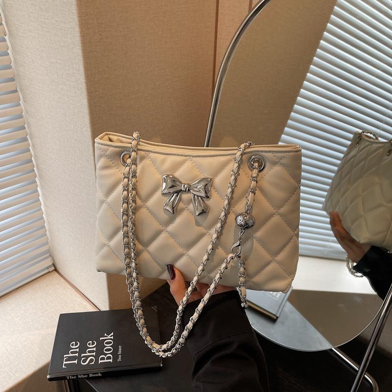 Rhombus embroidery thread chain bag women's 2025 new bow square bag versatile shoulder messenger bag