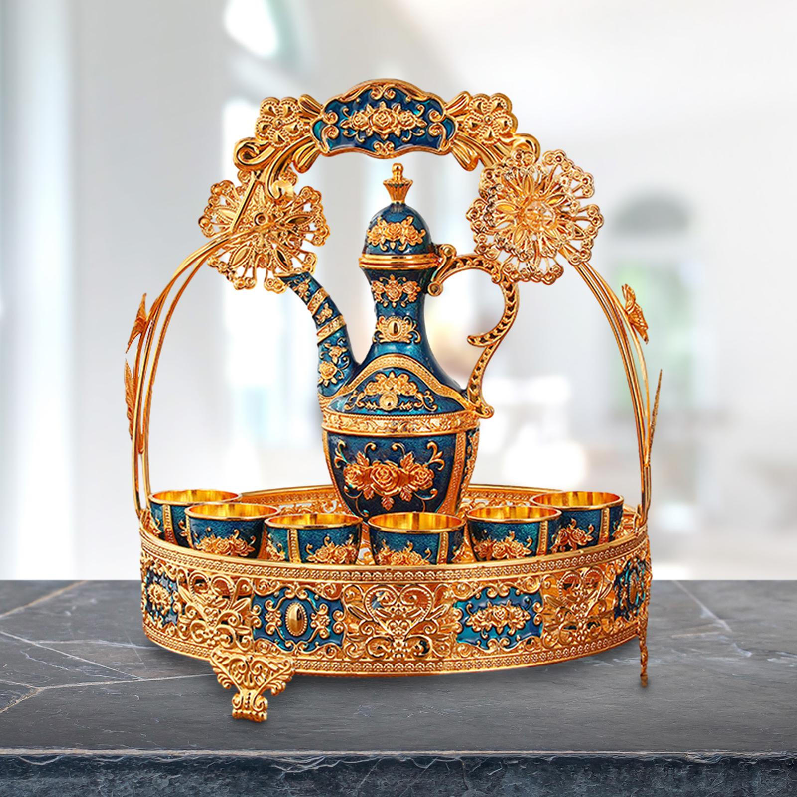 

Элегантный чайник и набор чашек для особых случаев темно-синий