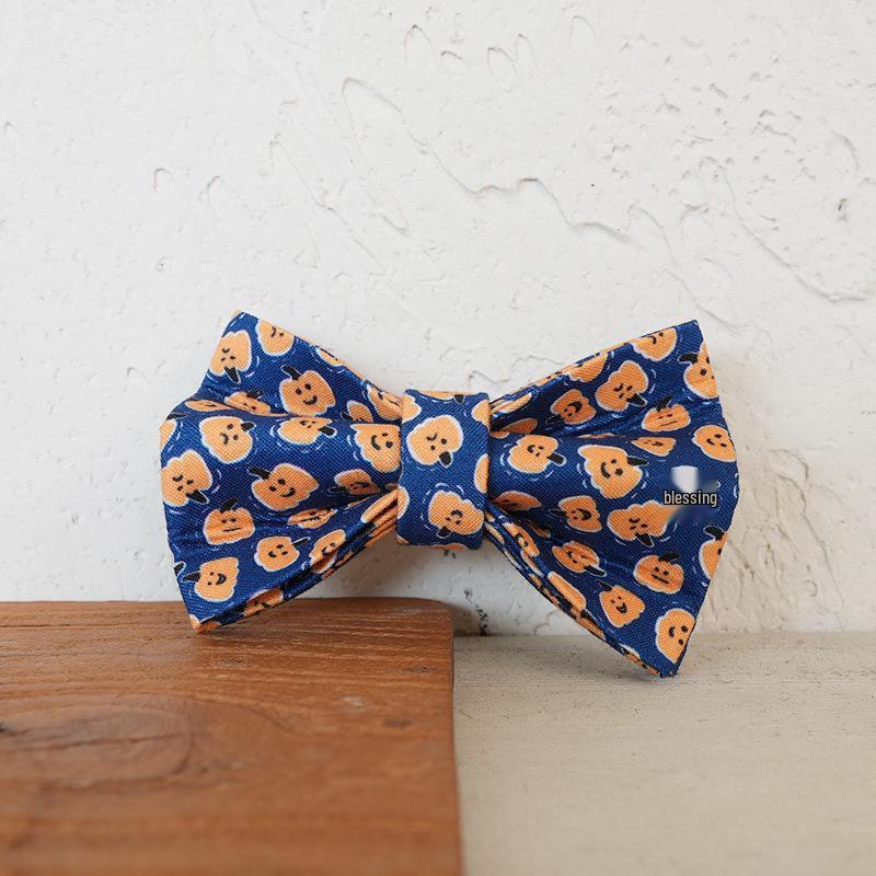 MUTTCO Adjustable Halloween Cat Collar with Jack-o -lantern & Black Hardware