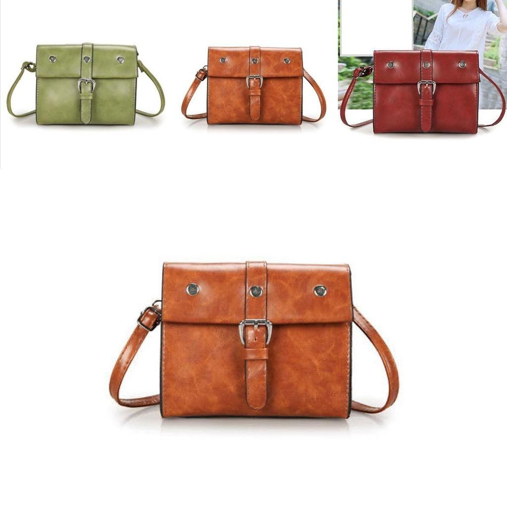 Trendy Retro European American Design Small Square Bag For Women With Magnetic Closure