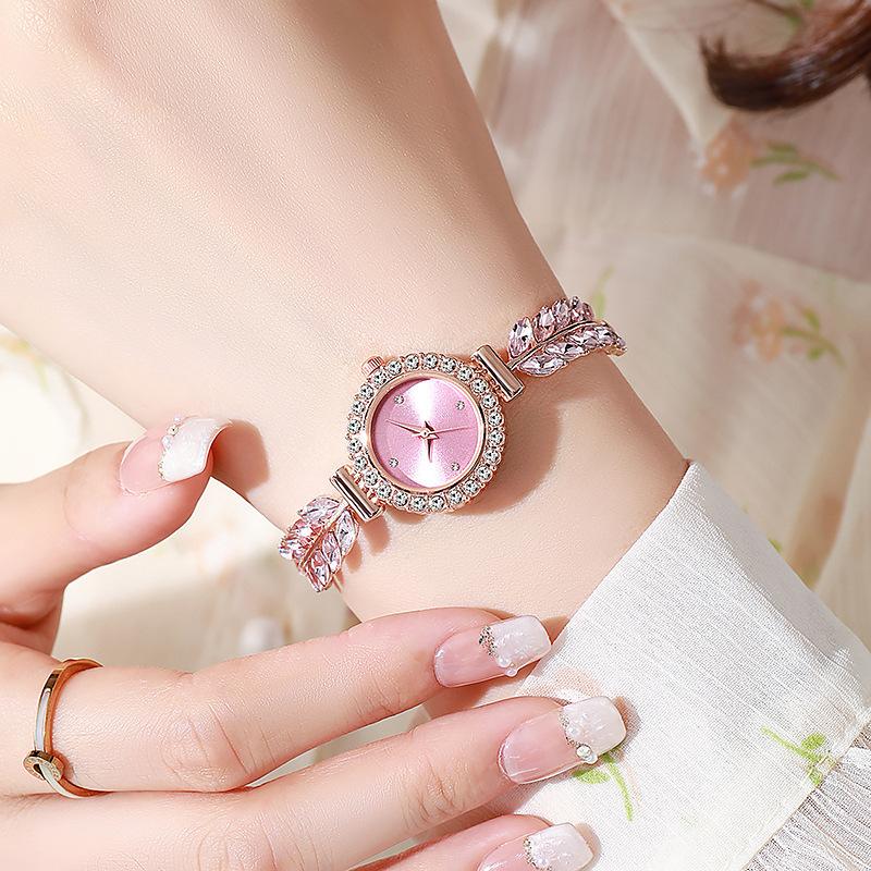 Mode Damen Kleine Uhr Elegant Süß Verstellbares Armbanduhr, Geschenk für Freundin, Weihnachtsgeschenk