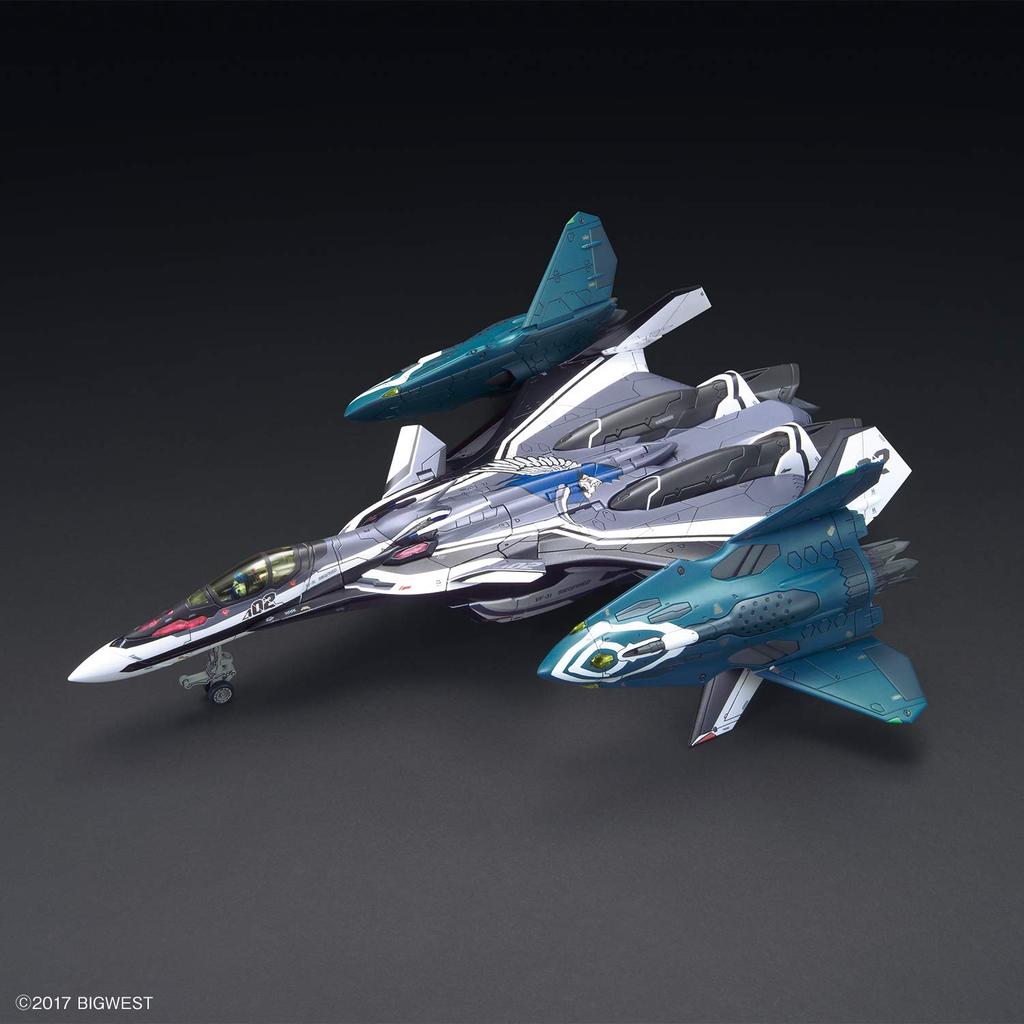 Macross Delta Draken Equipped Scale Plastic Model VF-31F Siegfried/Lil' (Hayate Immelman's) (tentative) 1/72