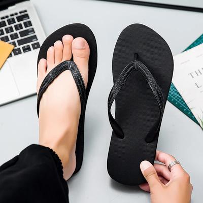 Fashion High Quality Men's Flip Flops Summer Light Beach Slippers Fashion Non-slip Casual Male Sandals Outdoor Black Flip Flop Sandals