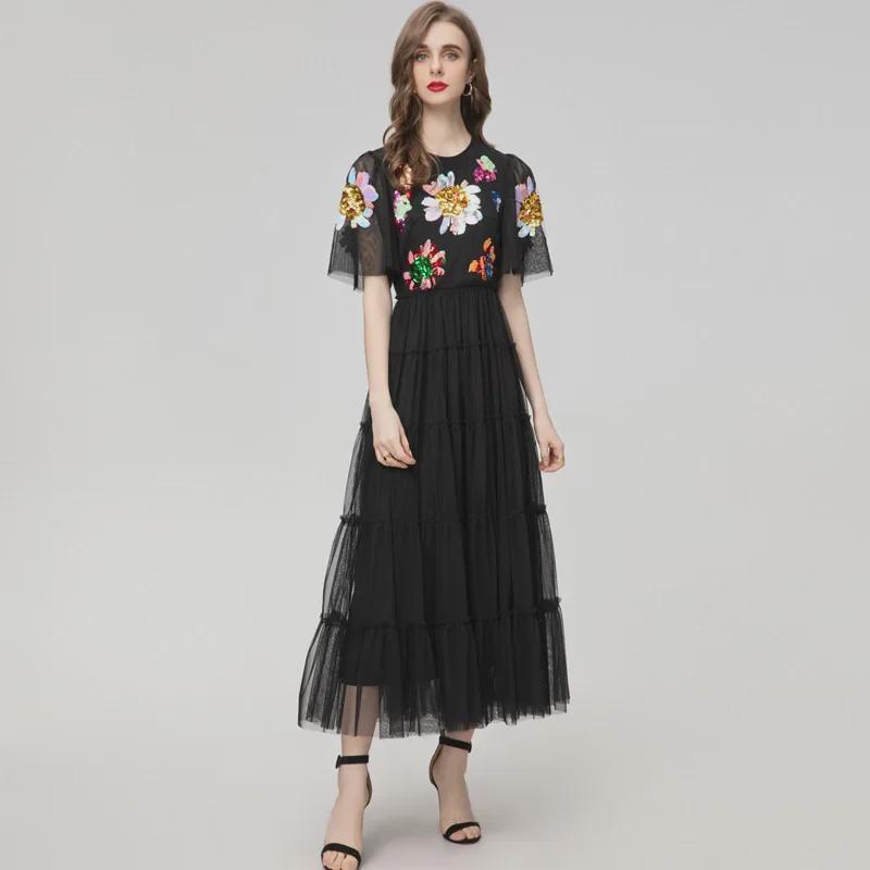 Abito Midi da Donna Nero con Paillettes e Maniche a Trombetta, Vestibilità Slim Fit, 2024