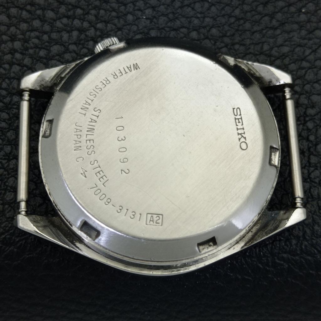 AUTOMATIC VINTAGE SEIKO 5 JAPAN 7009A MENS GOLDEN COLOR DIAL WATCH A701298-5 R206a-a701298