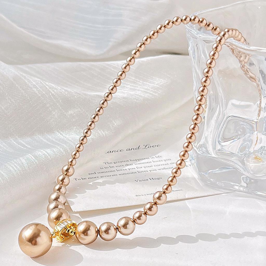 High Quality Maillard Brown Gradual Change Smile Artificial Crystal Pearl Necklace Neck Chain Pendant