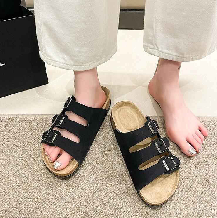 Flat Slippers Women Men Slippers Luxury Indoor Bottom Non Slip Cork Slippers Women's Beach Outdoor Home Flip Flops Sandals2024