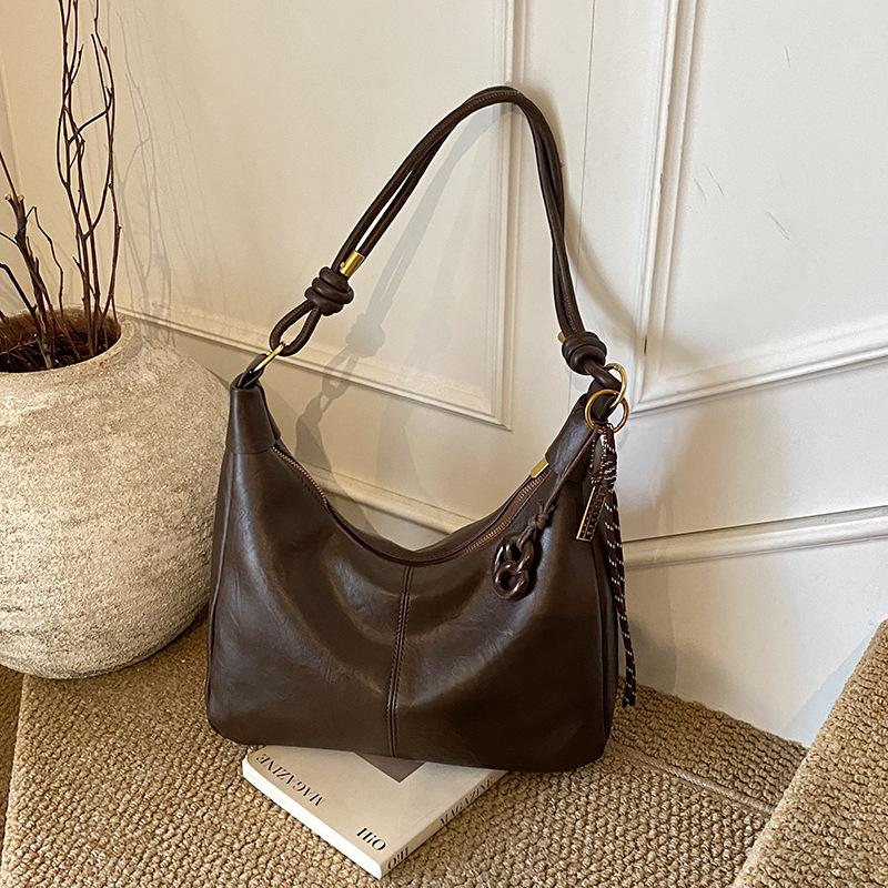 

2025 High-End Women s Autumn/Winter Tote: Fashionable, Casual, Large Capacity, Single Shoulder Bag