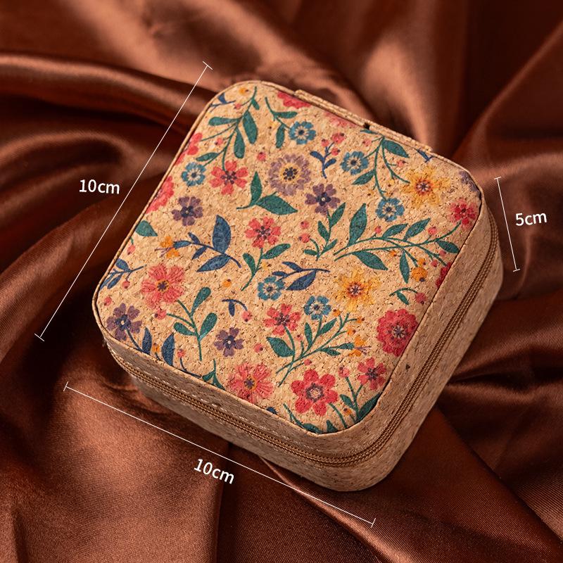 Retro Light Luxury Portable Jewelry Storage Box for Rings & Necklaces