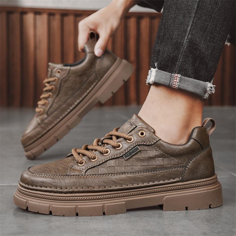 Light luxury autumn low-top sports and leisure shoes, youth flat-soled leather skateboard shoes