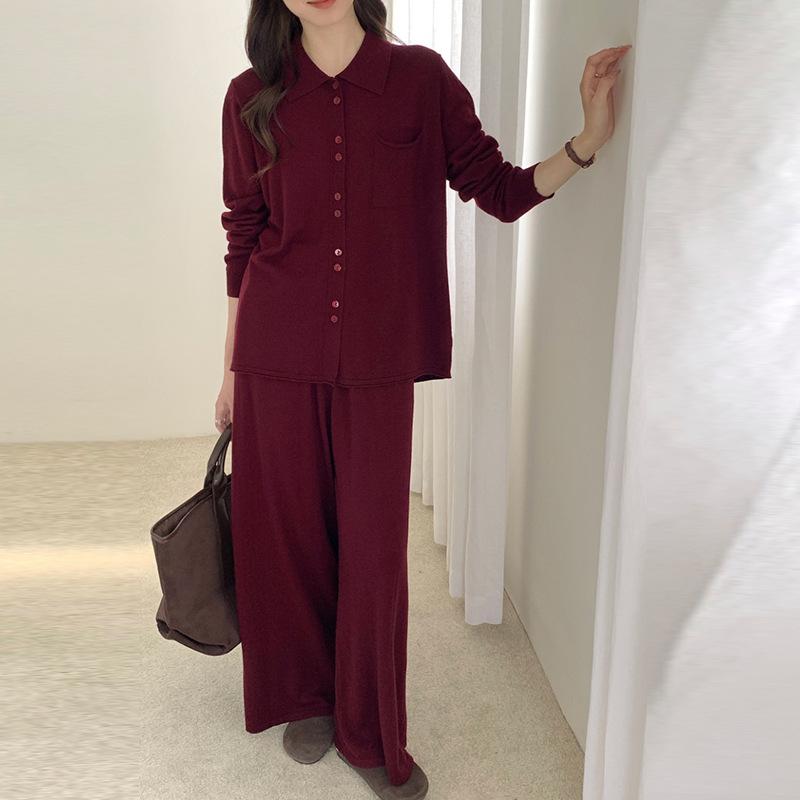 

Wear aesthetic wool sweater polo lapel knitted sweater top women s early autumn new pocket casual versatile cardigan thin One size