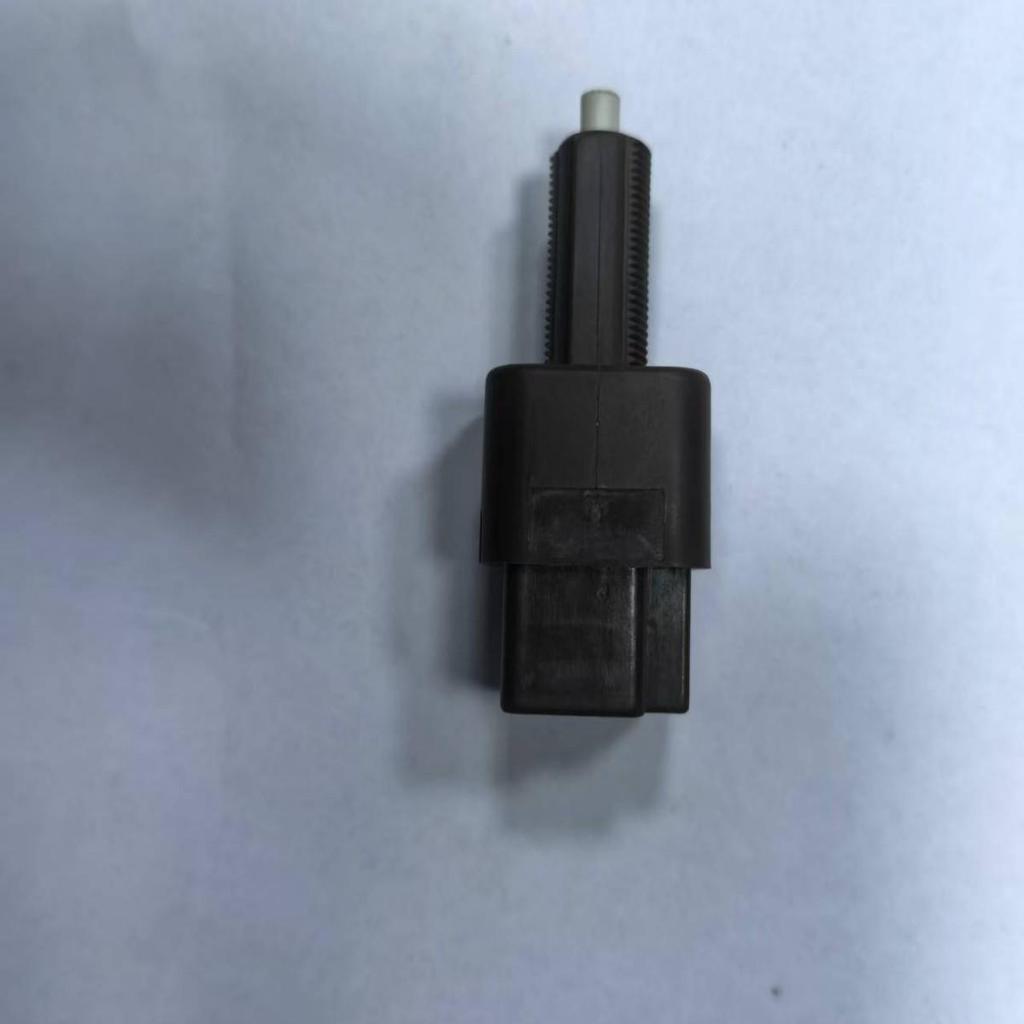 Nissan Brake Light Switch 25320-BC60B Compatible