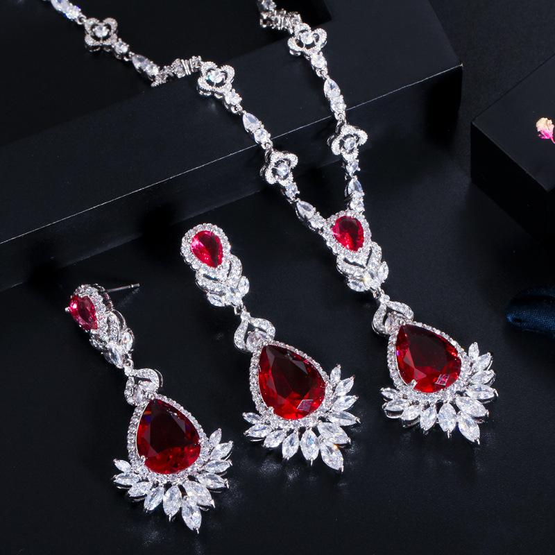 

Bridal Wedding Dress Zircon Set Chain Wedding Jewelry Necklace Earrings Two-Piece Set