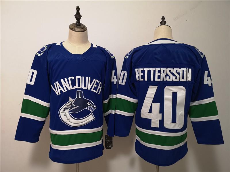 Dresy hokejového týmu NHL Vancouver Canucks