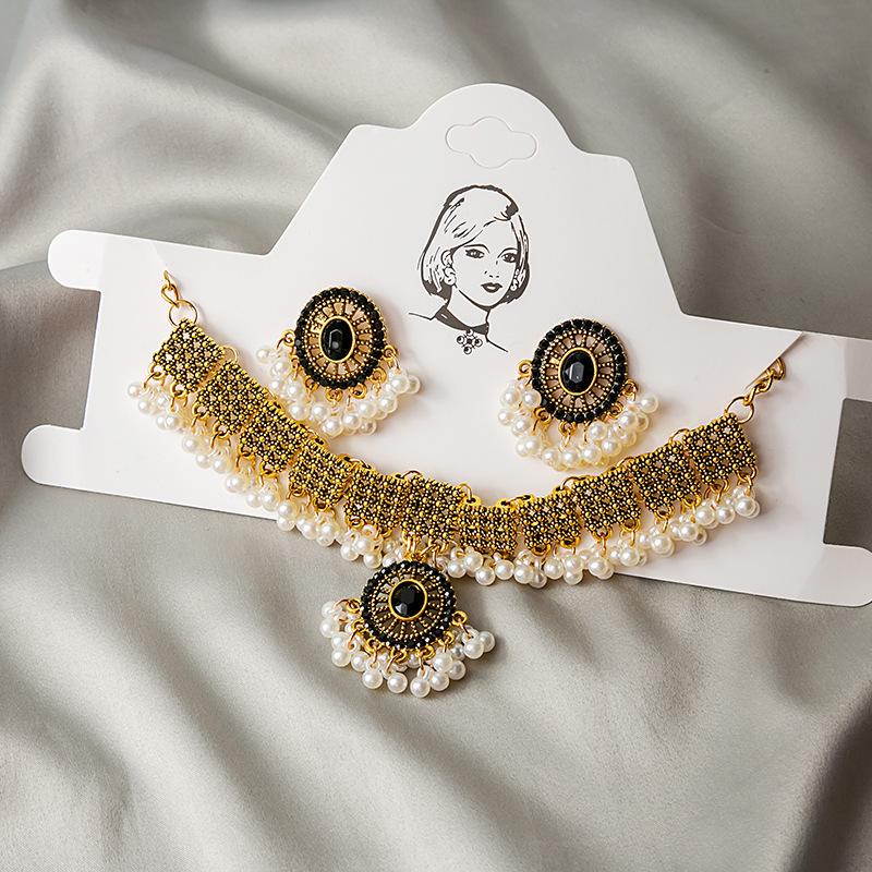 European and American cross-border sources, full of pearl sequins, beautiful glitter, vintage necklace set, earrings, personalized color-blocking ear