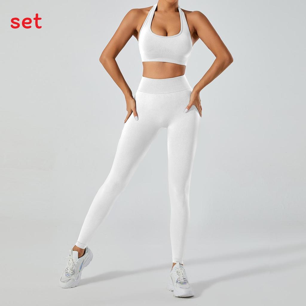 Seamless Yoga Set For Women With Quick Dry Fabric Perfect For Running And Fitness Activities
