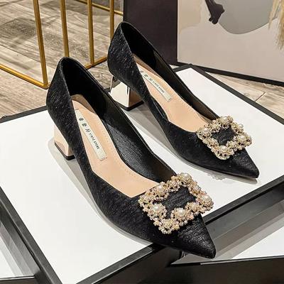 High Heels Spring Summer 2024 New Pearl Elegant Fairy Shoes with Soft Soles and High-grade Champagne Women's Shoes Thick Heel