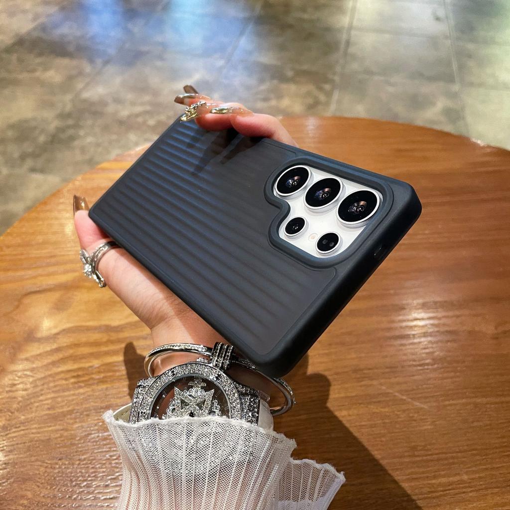 Grating corrugated for Samsung S11Ultra mobile phone case magnetic suction S11plus matte skin feel anti-drop protective cover