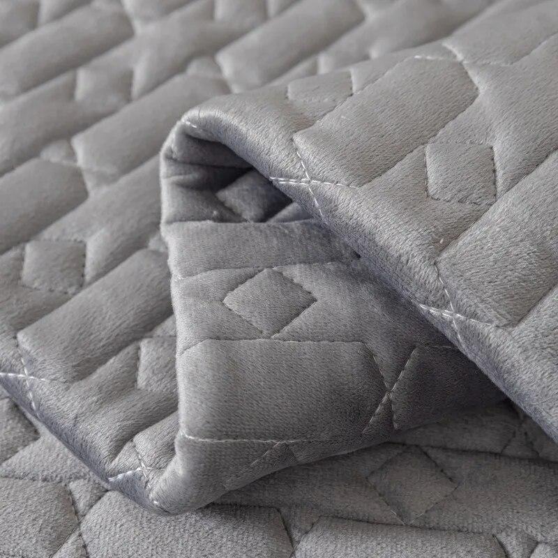 Simple Winter Sofa Cushion Thickened Solid Colour Plush Cover Towel Living Room Sofa Cover Non-Slip Armrest Backrest Comfortable