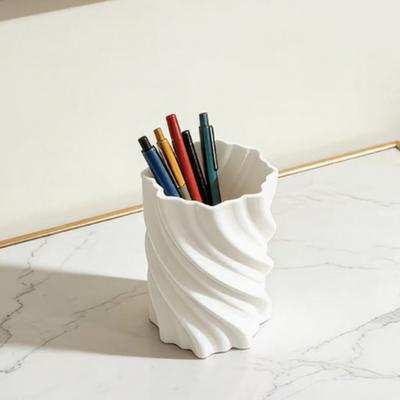 Soporte para Bolígrafos Impreso en 3D Soporte Moderno Espiral Retorcido Organizador de Escritorio 2 en 1 Florero para Decoración de Oficina Sala de Estar