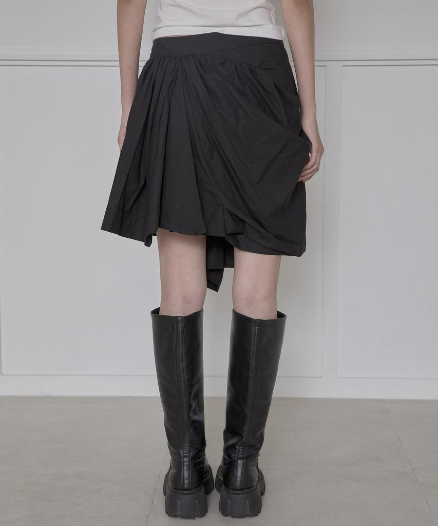 Peulleeoeob Asymmetrical Draped Layered Skirt (Fl-252_Black)