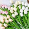 Bestseller Seidentulpen-Strauß für Muttertags- & Valentinstagsdekorationen