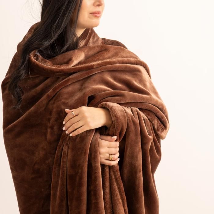 Couverture "Cuddly" 180 x 230 cm flanelle 550 g Atmosphera - Cuddly Marron -