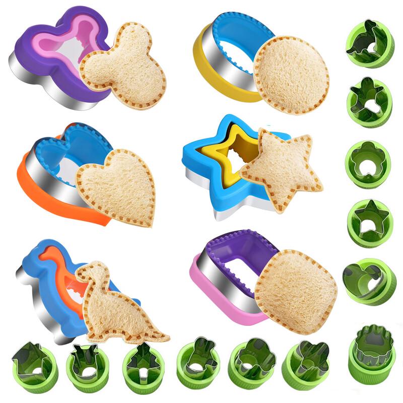 Wutuo 18-Piece Cartoon Bread & Cookie Mold Set