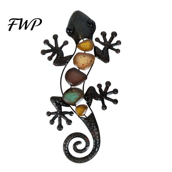 Tropical Home Accents Metal Gecko Lizard Wall Decor, Colorful Painted Iron Art, Unique Gifts for Garden Lovers Outdoor Farmhouse Hanging Ornament
