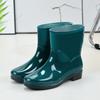New medium tube rain shoes fashionable women's rain boots velvet warm water shoes waterproof and non-slip beef tendon sole rubber shoes