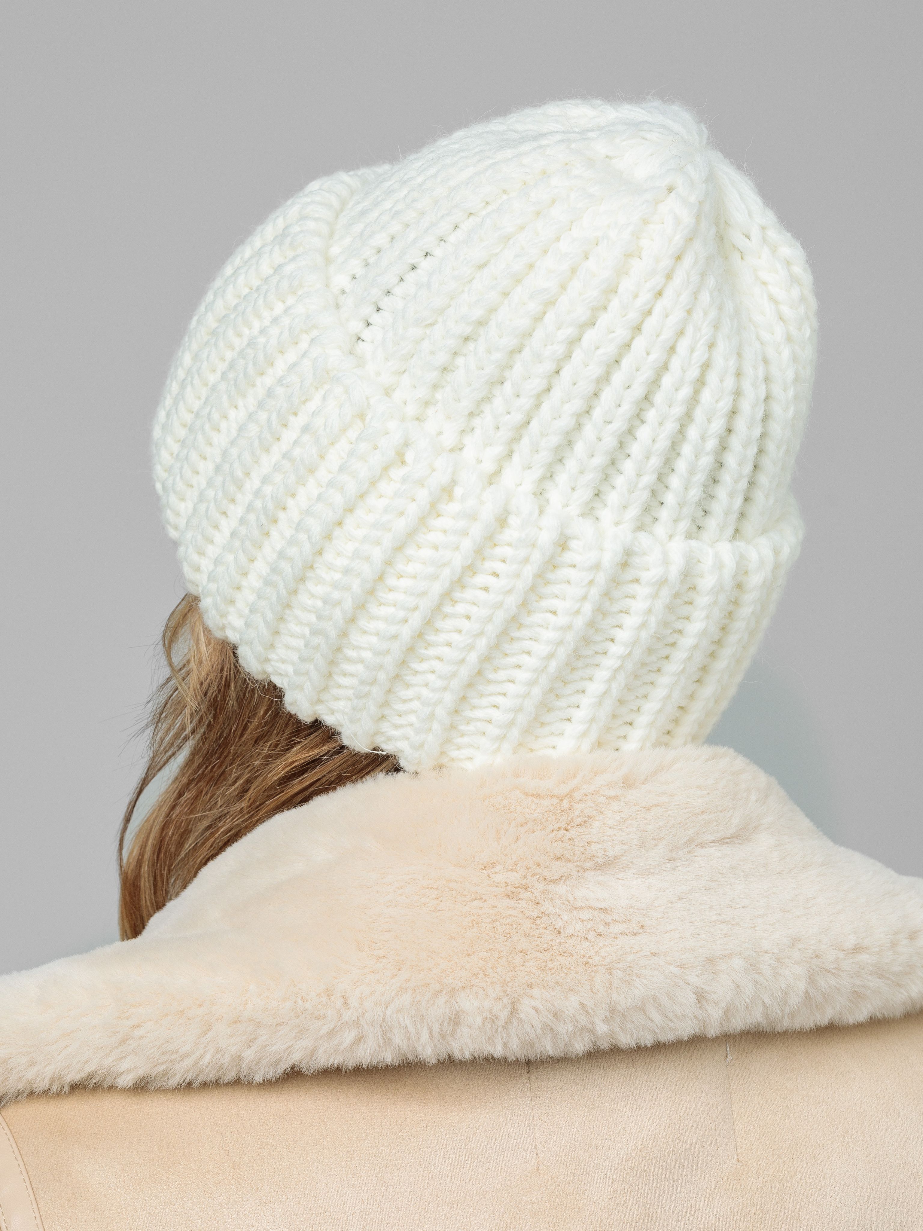 

Вязаная шапка One Size