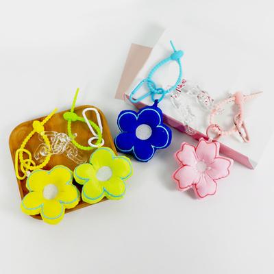 Chaveiro de flor macia estilo INS Mochila acessório PP Algodão Pequeno pingente de flor com fivela pendurada Chaveiro