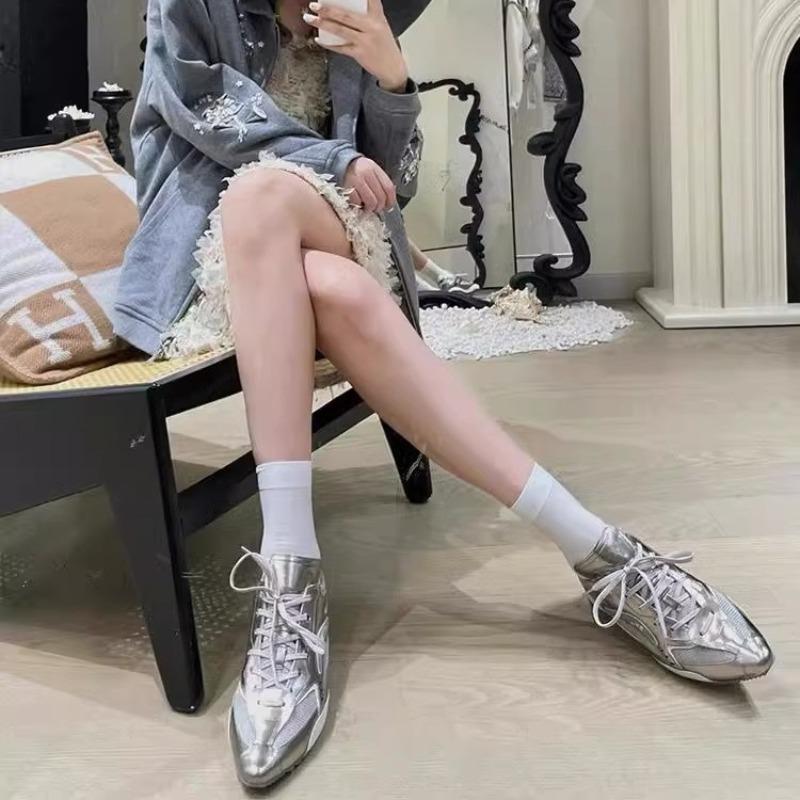 High Quality Pointed Toe Women's Sneakers Fashion Silver Splicing Casual Shoes Designer Soft Sole Shock Absorption Platform Shoe