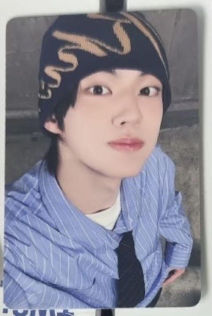 

[USED] TWS Dohoon One Line Entertainment Yizhiyu Yzy 4.0 Bonus Trading Card