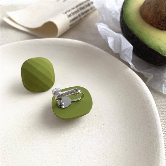 Korean Round Green Resin Stone Earrings Retro Fresh Green Acrylic Flower Geometric Square Clip On Earrings Without Piercing