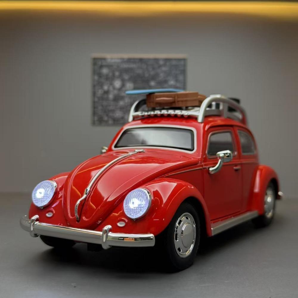 1:24 Classic Beetle Vintage Diecast Car Model, Alloy Retro Old Timer Vehicle with Light & Sound, Pull Back Toy Car