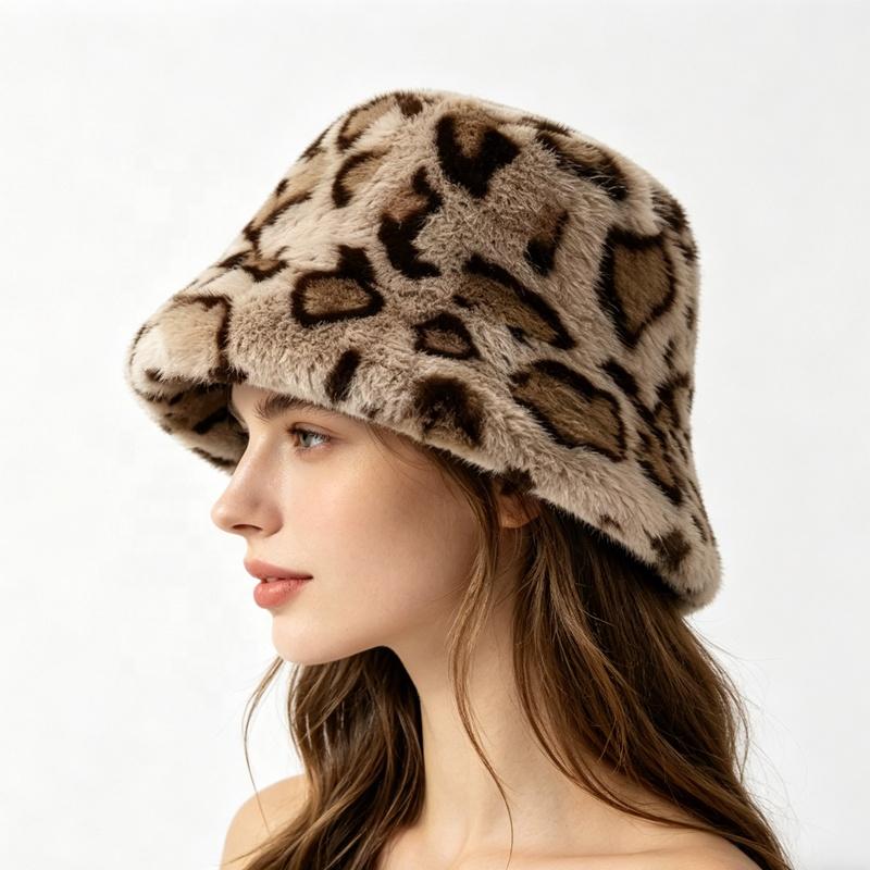 Zeyu New Fashion Leopard Print Cashmere Bucket Hat Women Winter Thick Warm Plush Fisherman Cap Casual Outdoor Party Travel Daily