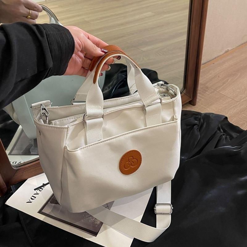 Women's Bag Handbag Casual Shoulder Messenger Bag New Urban Simple and Lightweight Women's Bag