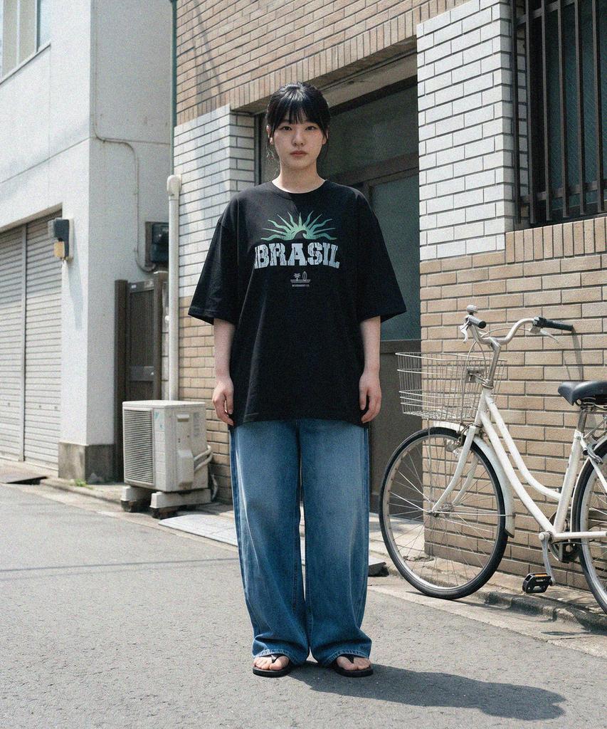 MODERMENT Real Overfit Brazil Short Sleeve T-Shirt [White]